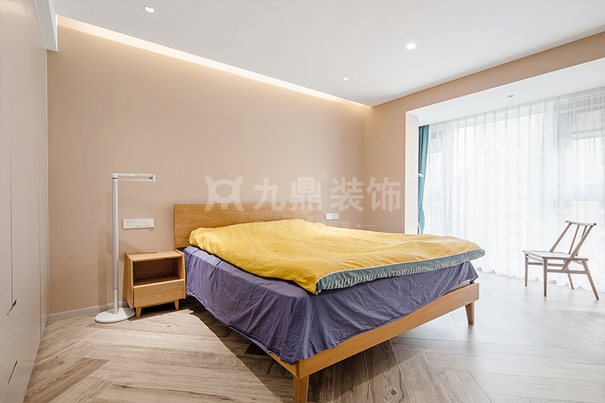 晚上裝修實景圖
